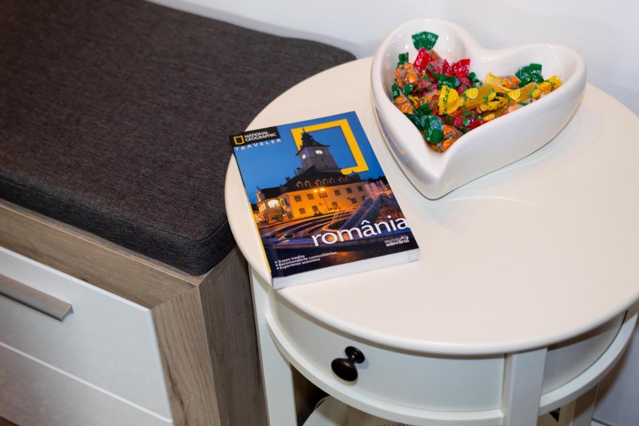 Butterfly Apartment Sibiu Bagian luar foto